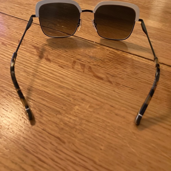 Etnia Barcelona Dora sunglasses - Picture 4 of 8